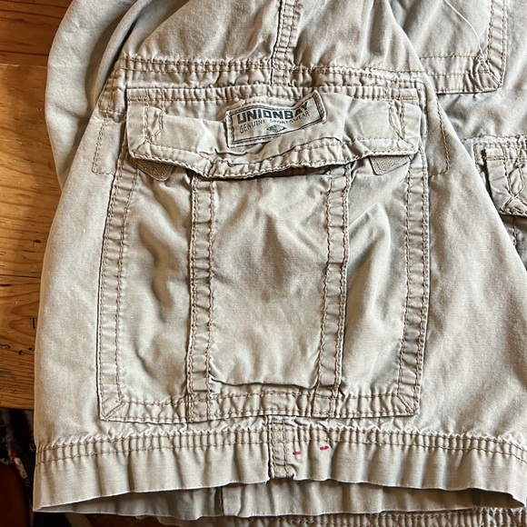 Union bay cargo shorts - 34X10” - khaki - Picture 3 of 4